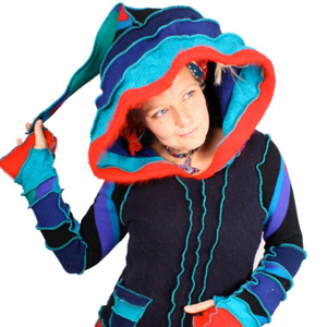 Make your own Katwise Hoodie with <a target='_blank' href='https://www.etsy.com/listing/102052626/new-hoodie-tutorial-by-katwise-make-your?ref=shop_home_feat_2'  title='Hoodie Tutorial' '>my tutorial</a>    <a target='_blank' href='http://pinterest.com/pin/create/link/?media=http%3A%2F%2Fwww.katwise.com%2Fimg%2Fclothing%2Fhoodies_003.jpg' title='Pin It!'  <a class='icon fa fa-pinterest fa-fw fa-lg' ></a>